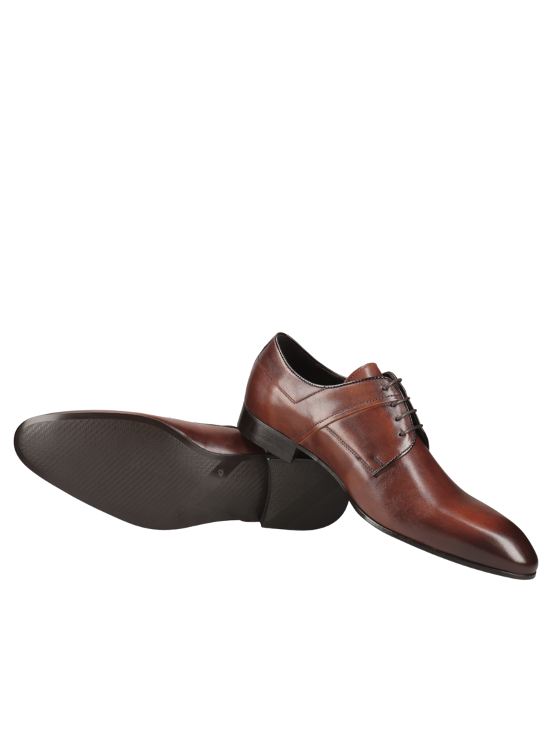 Men's shoes formal, classic design, modern workmanship