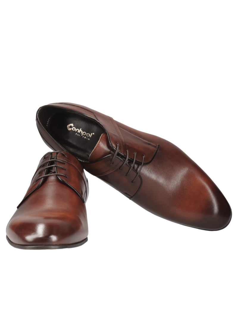 Men's shoes formal, classic design, modern workmanship
