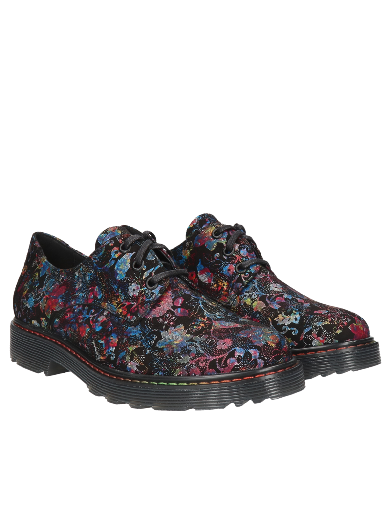 Fashionable women's shoes from the limited collection of the Polish brand Fashionable women's shoes from the limited collection of the Polish brand