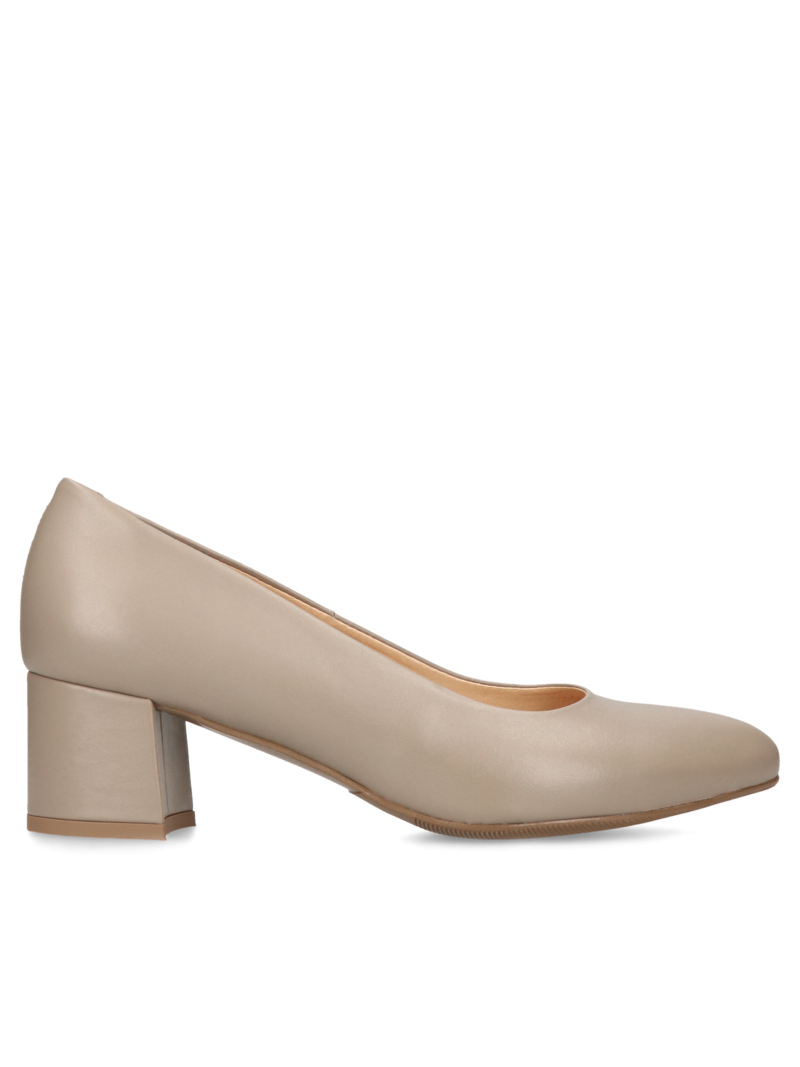 Beige pumps Jackie, Conhpol Relax - Polish production, Pumps, RE2544-05, Konopka Shoes