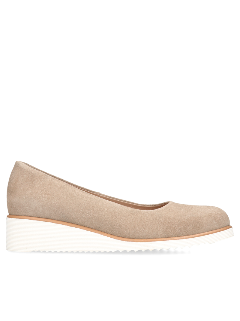 Beige pumps Emma, Conhpol Relax - Polish production, Pumps, RE2671-03, Konopka Shoes