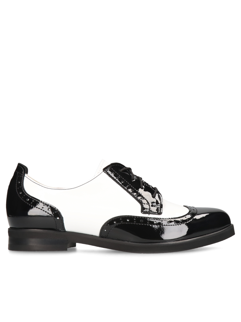 Black and white shoes Liliana, Conhpol Relax - Polish production, Shoes, RE2686-02, Konopka Shoes