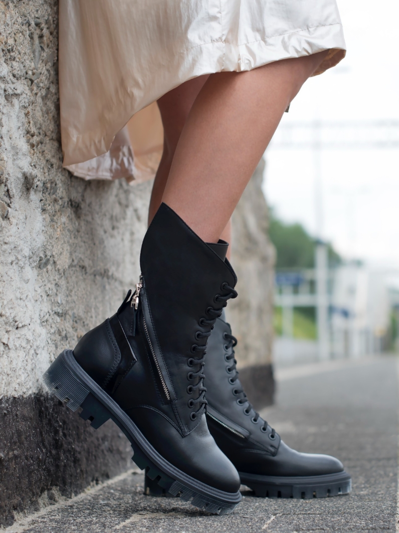 Black boots Twiggy, Conhpol Bis - Polish production, Biker & worker boots, BK5668-01, Konopka Shoes