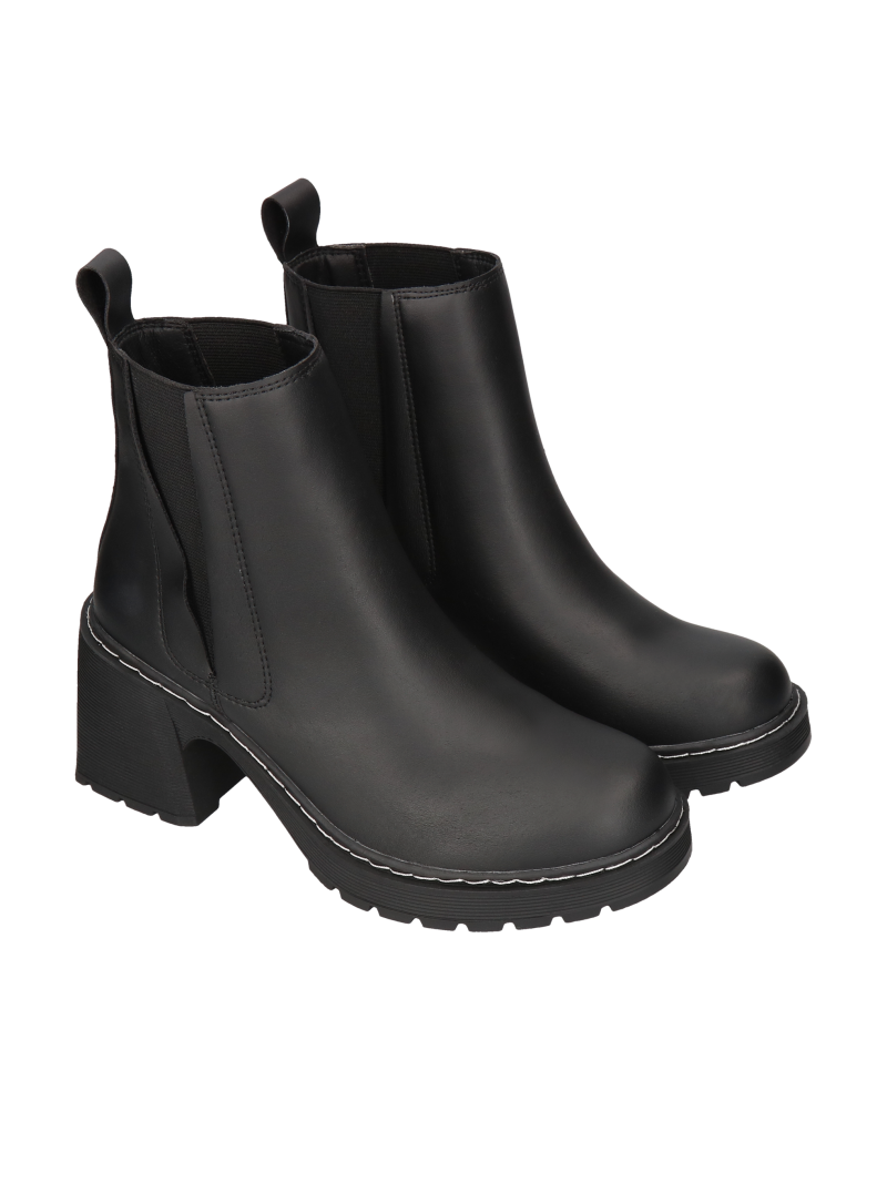 Black chelsea boots Lynda, Chelsea boots, HK0148-01, Konopka Shoes