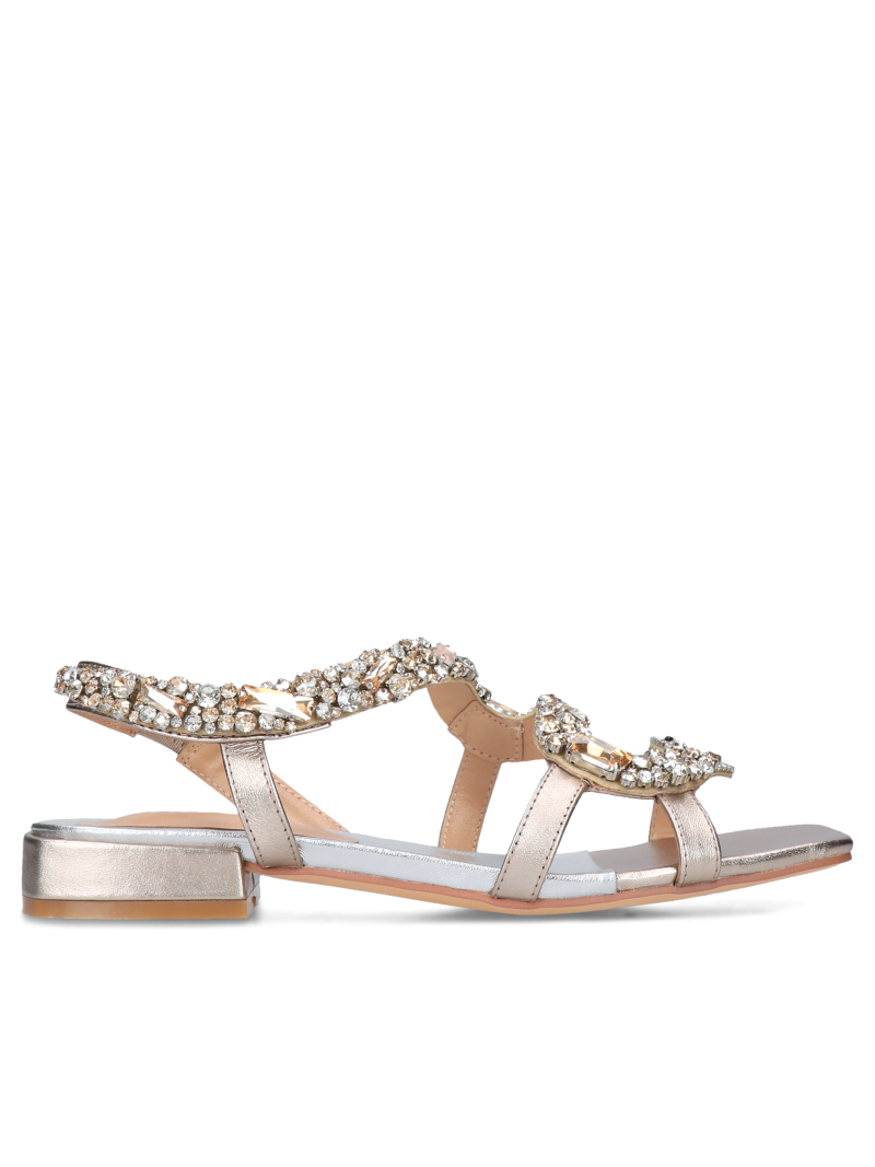 Phenomenal gold jeweled women's sandals by Spanish brand, Alma En Pena, AM0016-01, Konopka Shoes