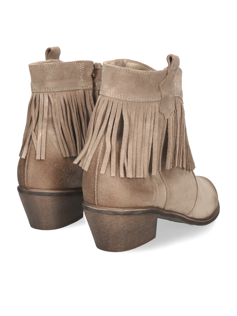 Beige cowgirl boots Matilde leather, DU0020-01, Cowboy boots, Konopka Shoes