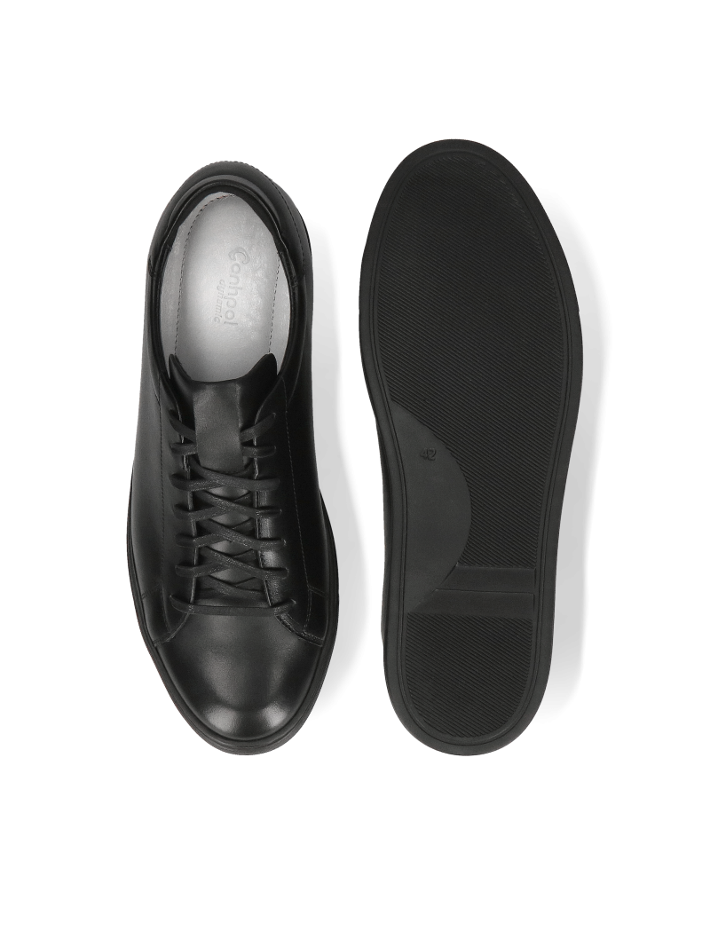 Men's sports shoes elevate, boost confidence