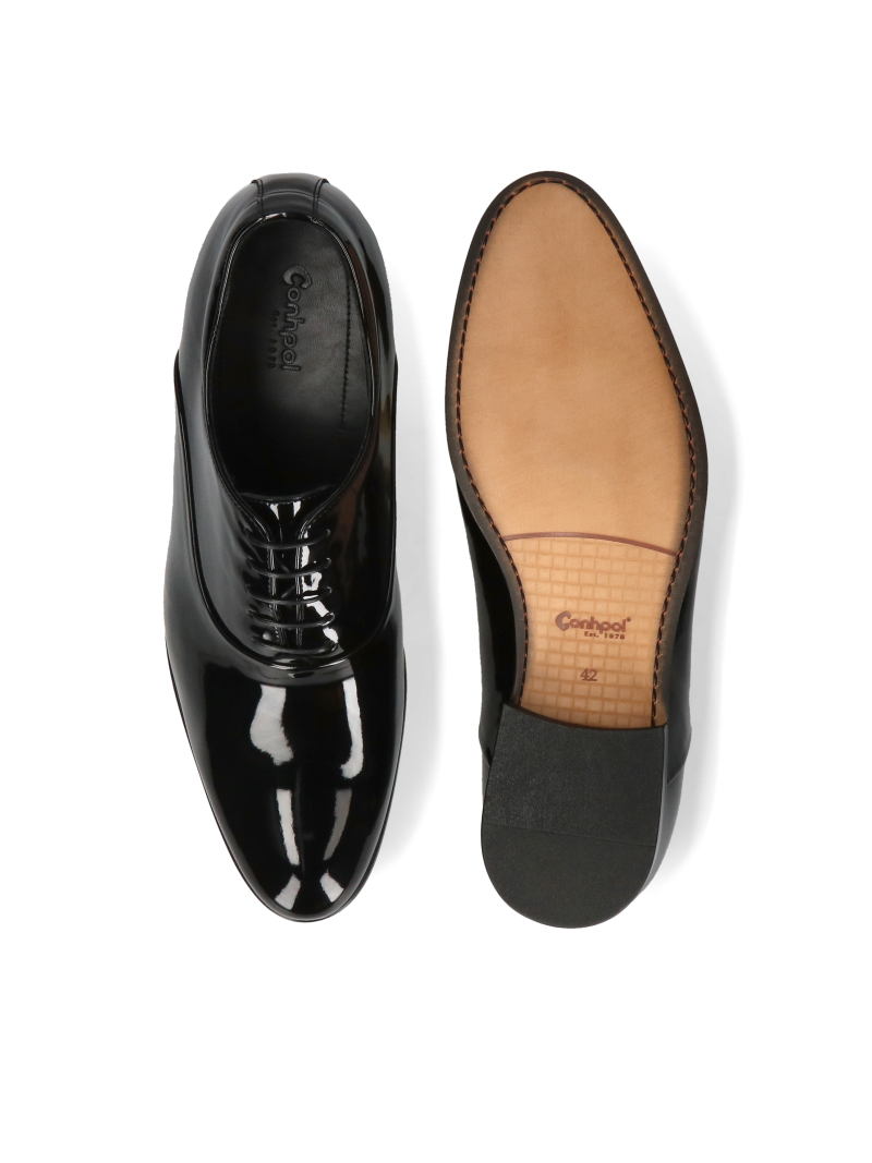 Perfect for wedding, elegant men's shoes elevating oxfords