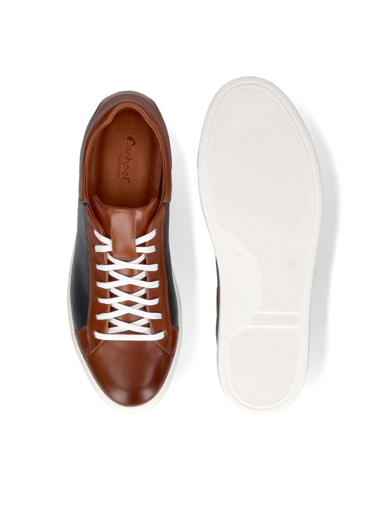 Premium sneakers with discreet elevation - leather upper
