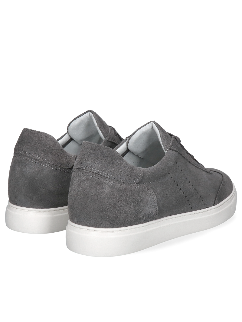 Men's athletic shoes with a heightening system, Conhpol, Konopka shoes