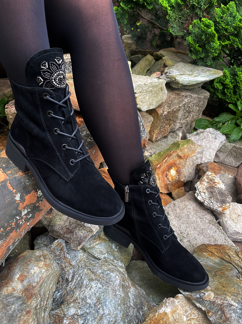 Women's insulated boots black suede leather, with ornaments, Konopka Shoes