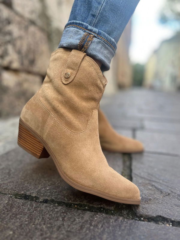 Women s cowboy shoes brown suede leather boots with low heel