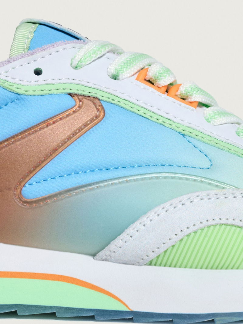 Women's shoes with memory foam insole - comfort at the highest level