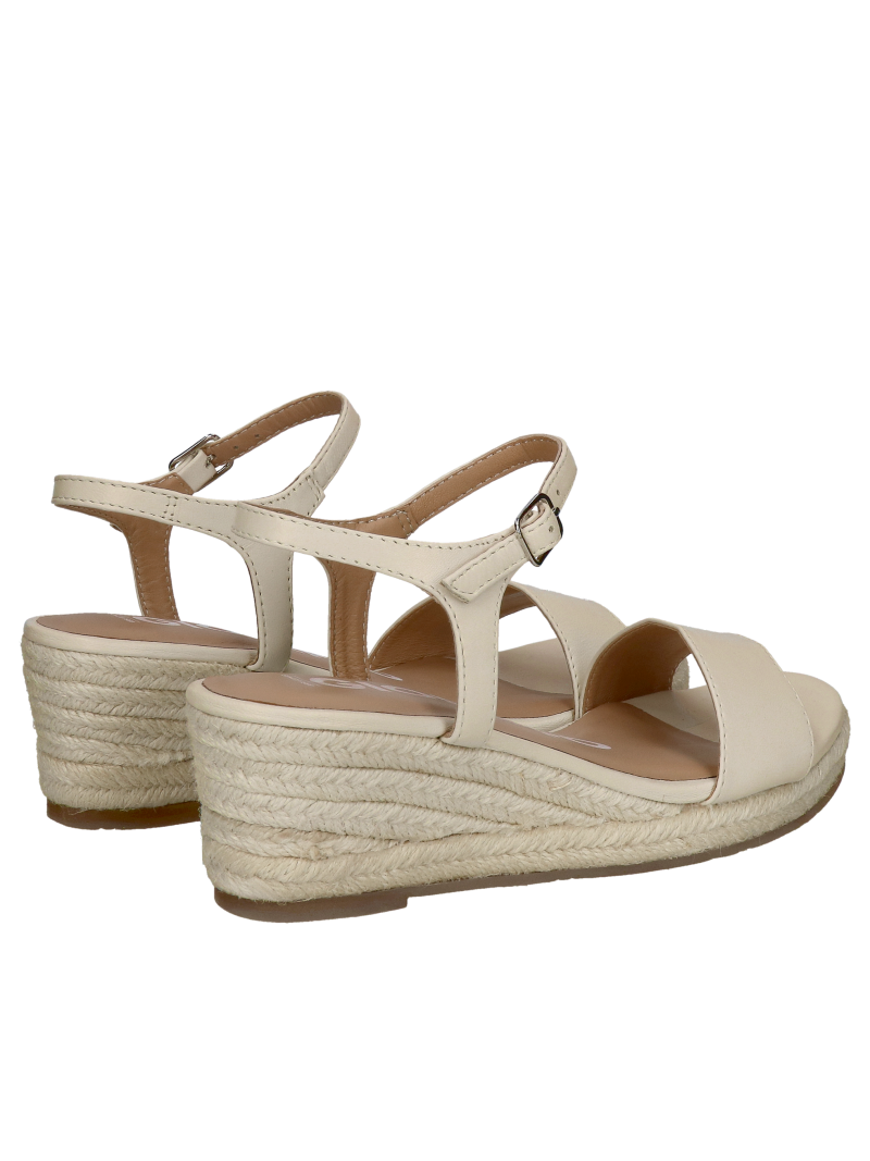 Your new favorite shoes for the summer women's sandals on a platform, Konopka shoes