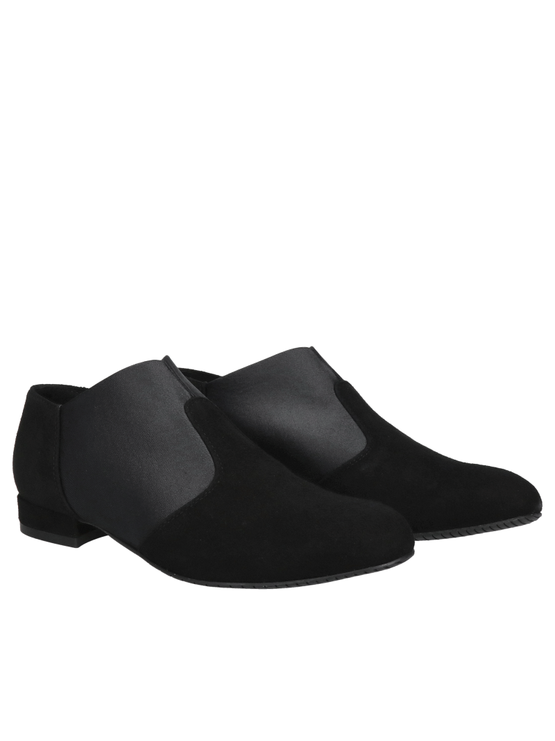 Elegant women's slip-on low heel shoes, comfortable and stylish