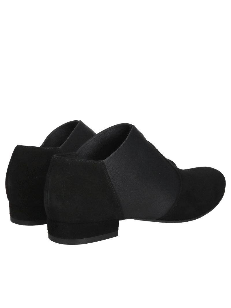 Elegant women's slip-on low heel shoes, comfortable and stylish