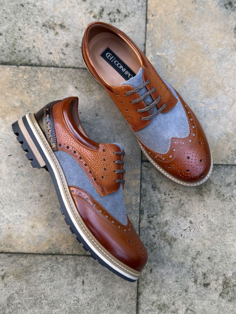 Men's brogues, Polish leather shoes, a combination of comfort and style Men's brogues, Polish leather shoes, a combination of comfort and style