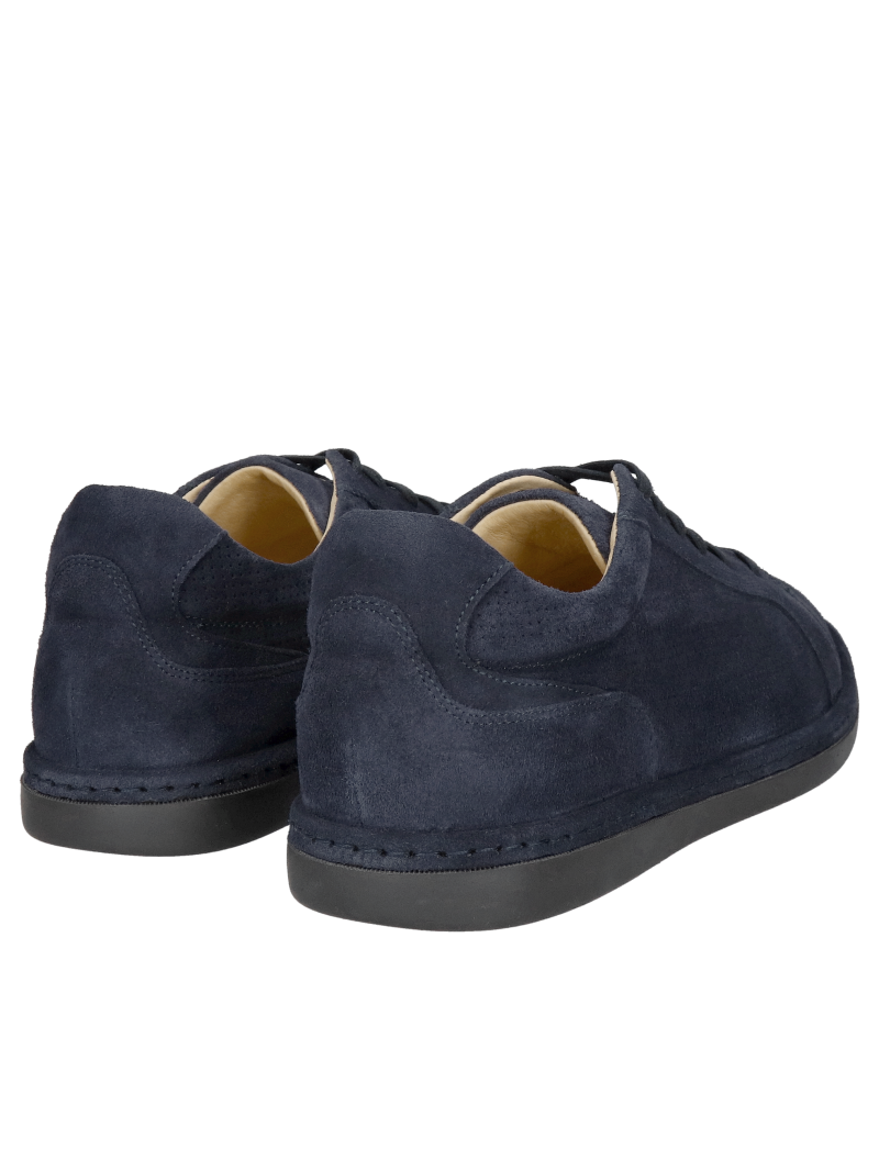 Flexible casual shoes, comfort and freedom of movement all day long, Conhpol Dynamic, Konopka shoes