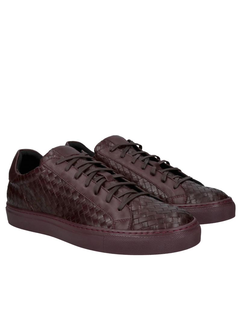 Lace-up casual half shoes in hand-knotted leather on a burgundy sole