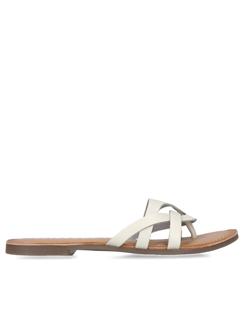 Women's summer leather shoes, white hit of the season