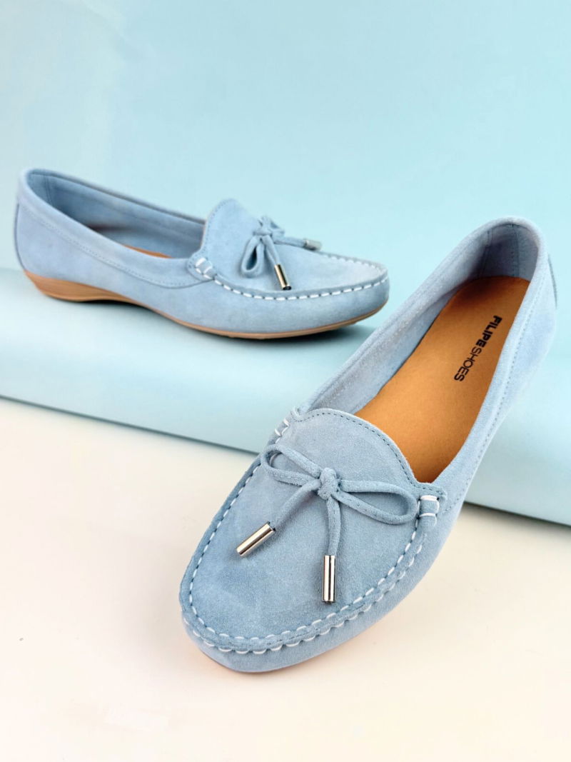 Lightweight suede moccasins - ideal for long walks