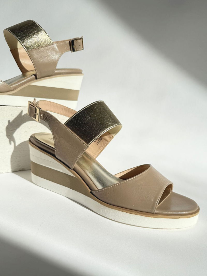 Women's sandals on a platform beige, natural leather, Polish production