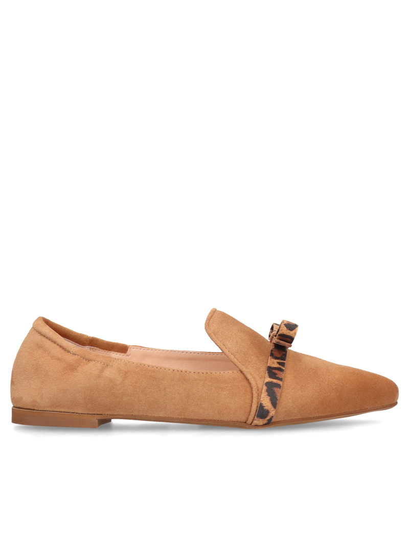 Women's cuoio loafers, light and comfortable with a delicate bow