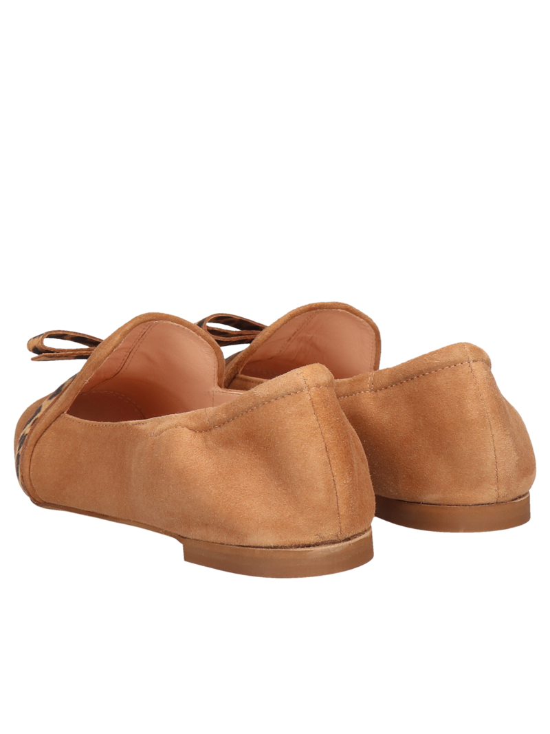 Women's cuoio loafers, light and comfortable with a delicate bow