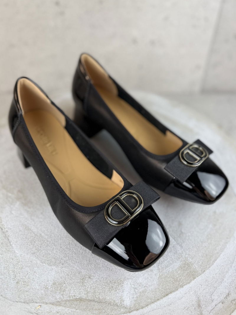 Comfortable wedding shoes for dancing, pumps with heels