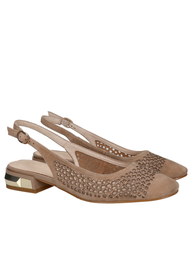 Women's ballerinas with decorative heel - elegance and comfort for everyday life
