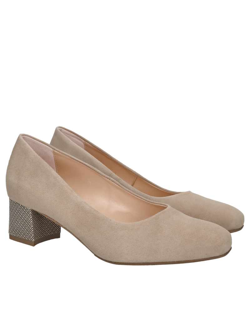 Women's pumps on a pole, Polish leather footwear manufacturer, Conhpol Bis women's pumps, Konopka Shoes