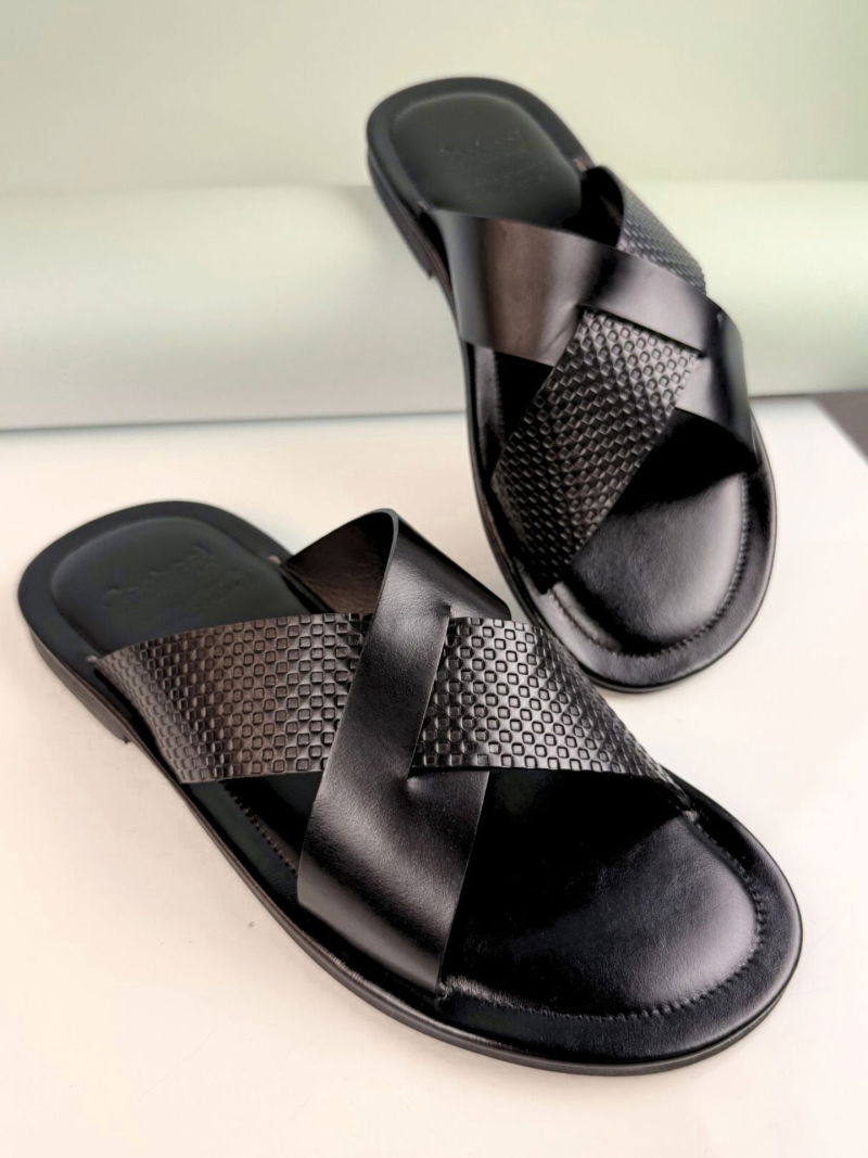 Men's flip-flops black, fashionable men's flip-flops, Polish leather footwear Conhpol