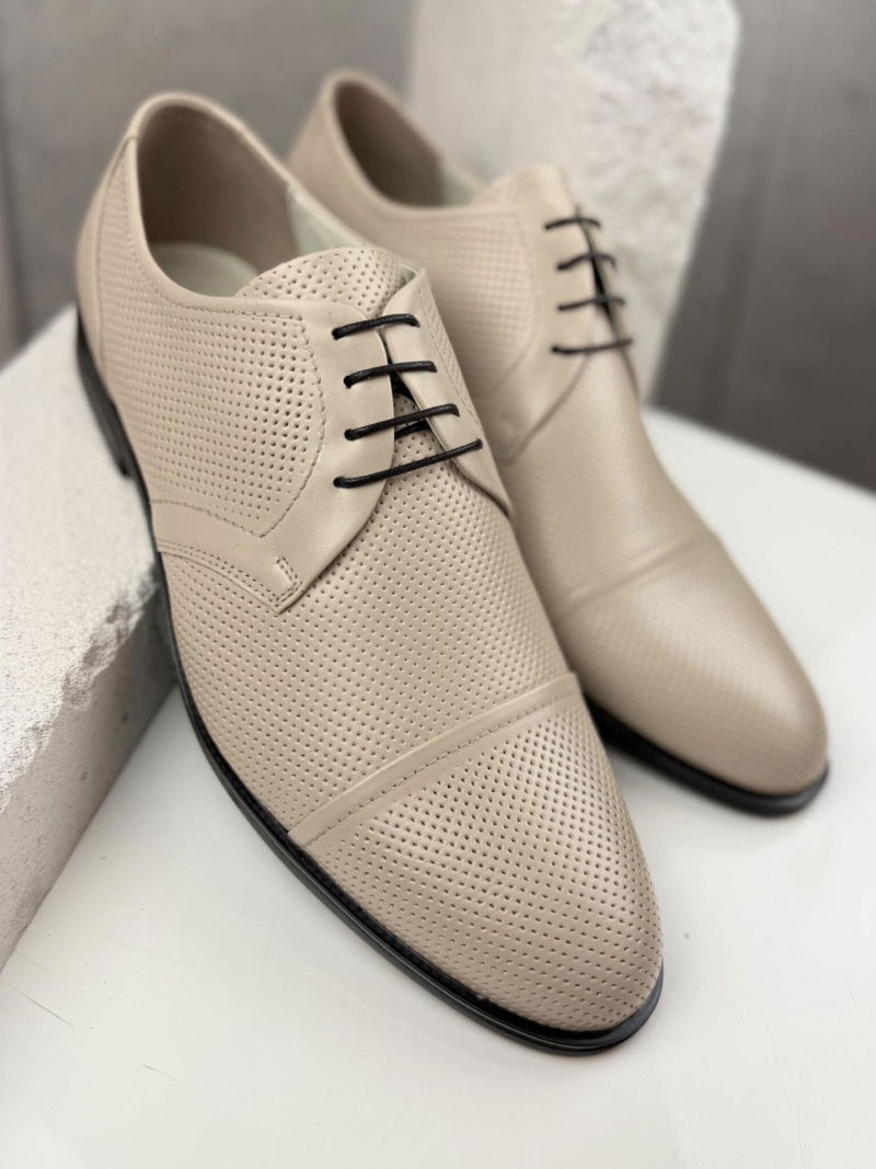 White men's elegant shoes, men's summer shoes, men's leather shoes, Polish leather footwear manufacturer Conhpol
