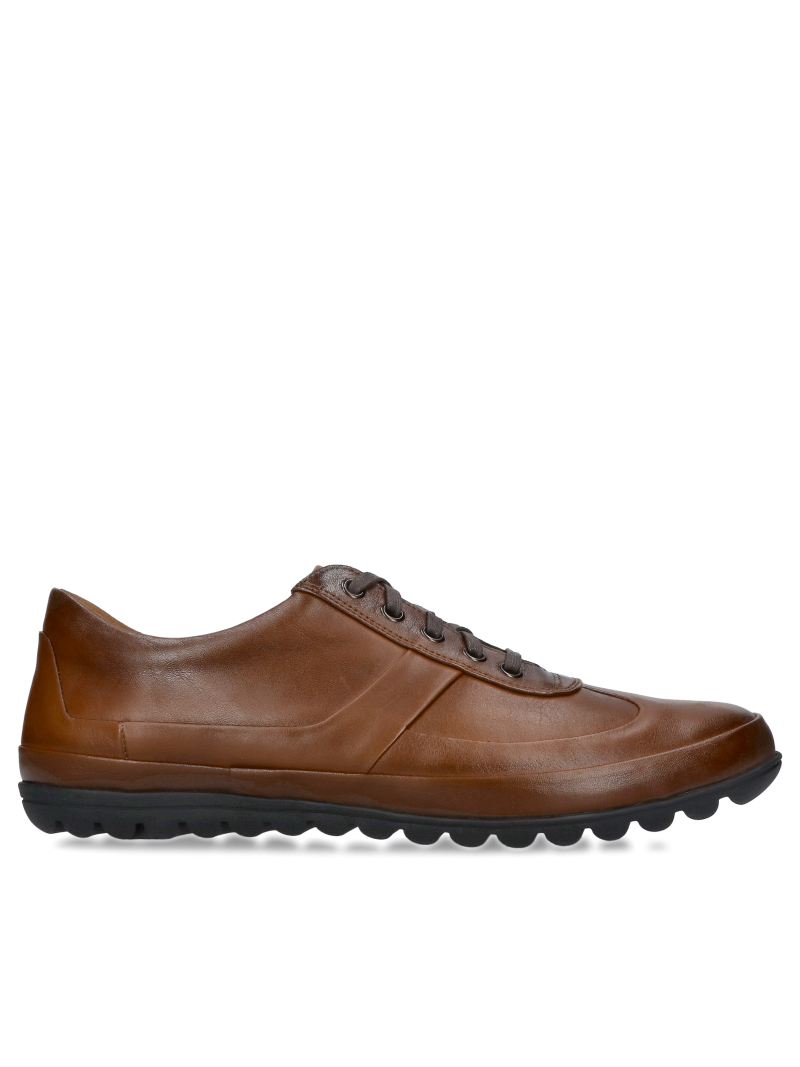 Comfortable men's casual shoes for work with overflex technology