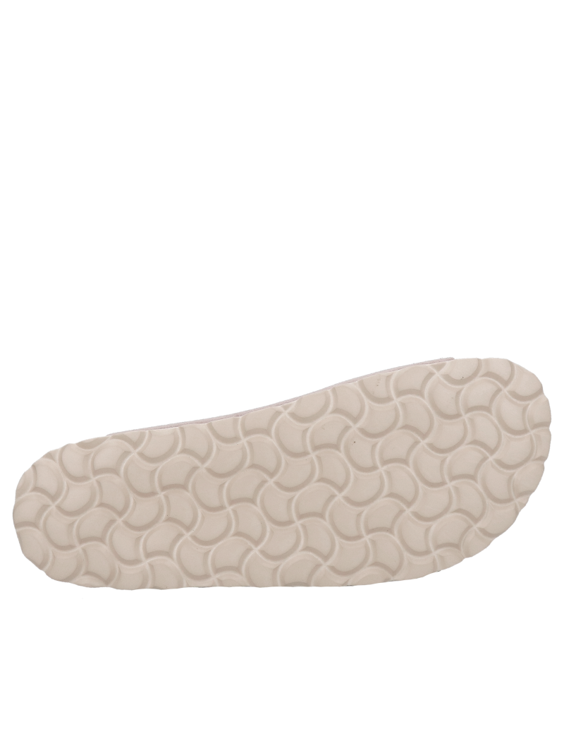 Beige women's flip-flops made of soft leather, lightweight and very comfortable