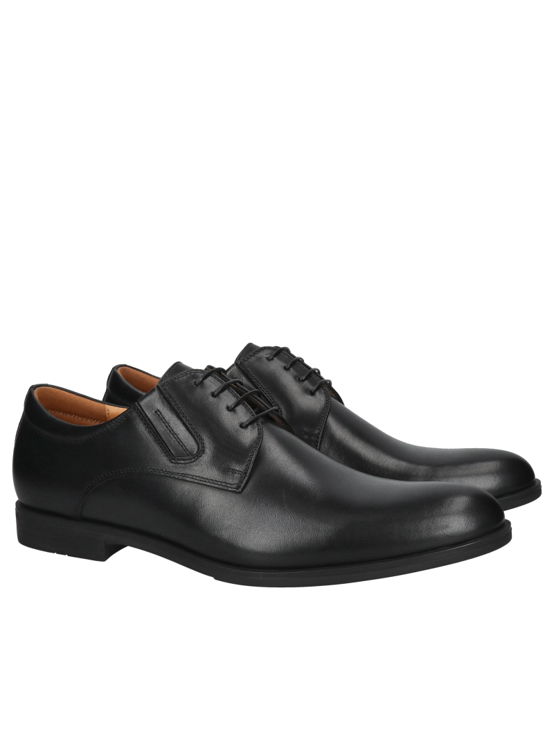 Elegant men's shoes made of natural leather, shoes for a suit