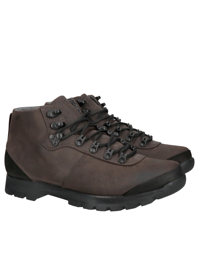 Women's trekking shoes, women's winter shoes with Gore-Tex, women's mountain shoes