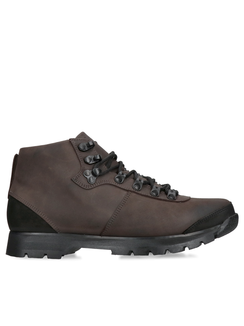 Women's trekking shoes, women's winter shoes with Gore-Tex, women's mountain shoes