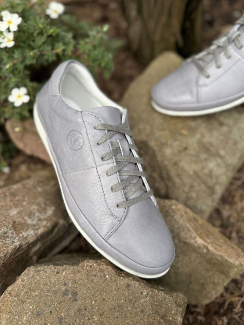 Comfortable women's sports shoes, soft sole and removable leather insole, Konopka Shoes