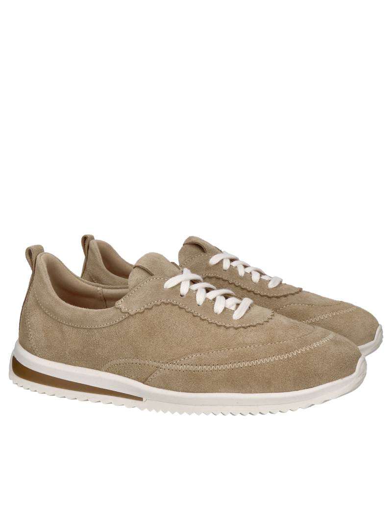 Comfortable women's sneakers in suede leather - soft and comfortable