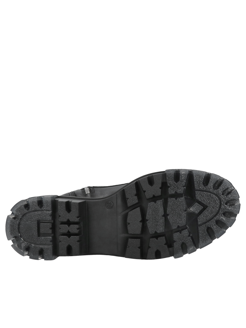 Lace-up boots, fashionable women's boots from a Polish manufacturer, women's winter boots made of natural leather