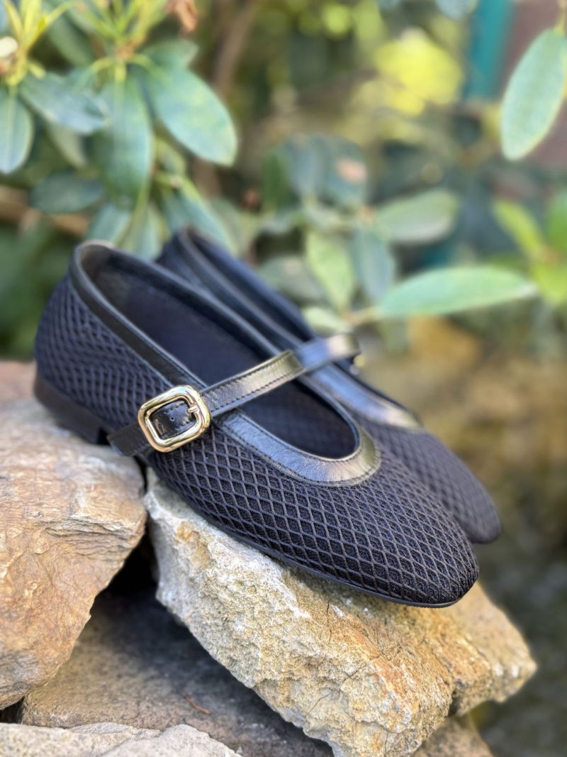 Comfortable black mesh ballerina flats with a strap, Polish manufacturer Tanex, Konopka Shoes