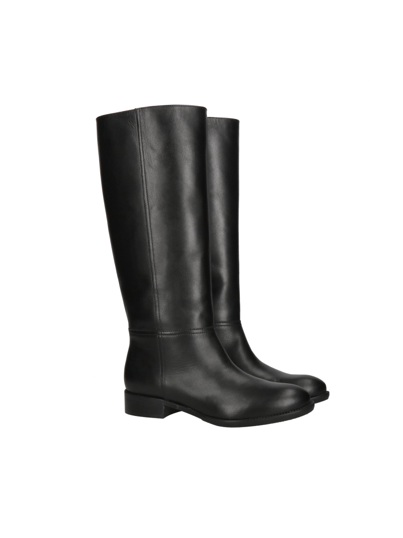 Women's leather boots with wide uppers, high quality and comfort