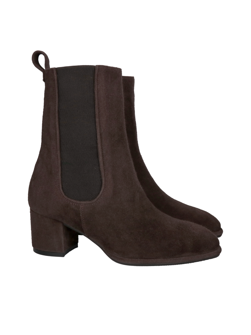 Women's boots, women's suede boots from a Polish manufacturer