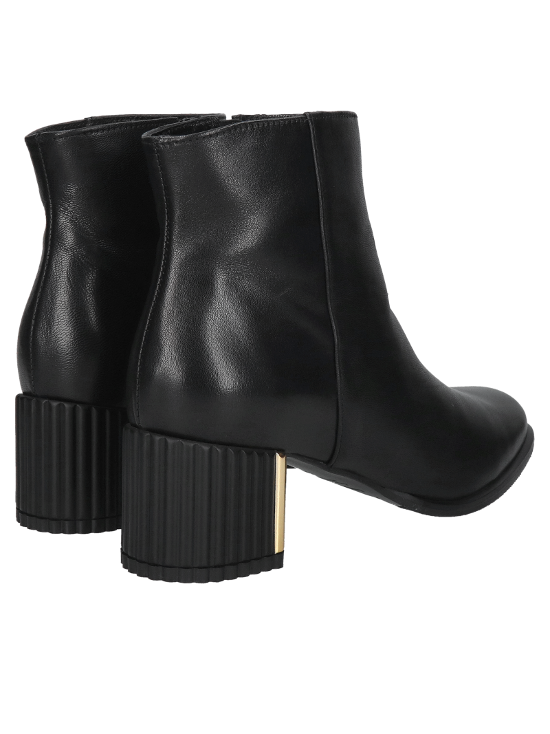 Women's winter boots, perfect for any outfit, Konopka Shoes