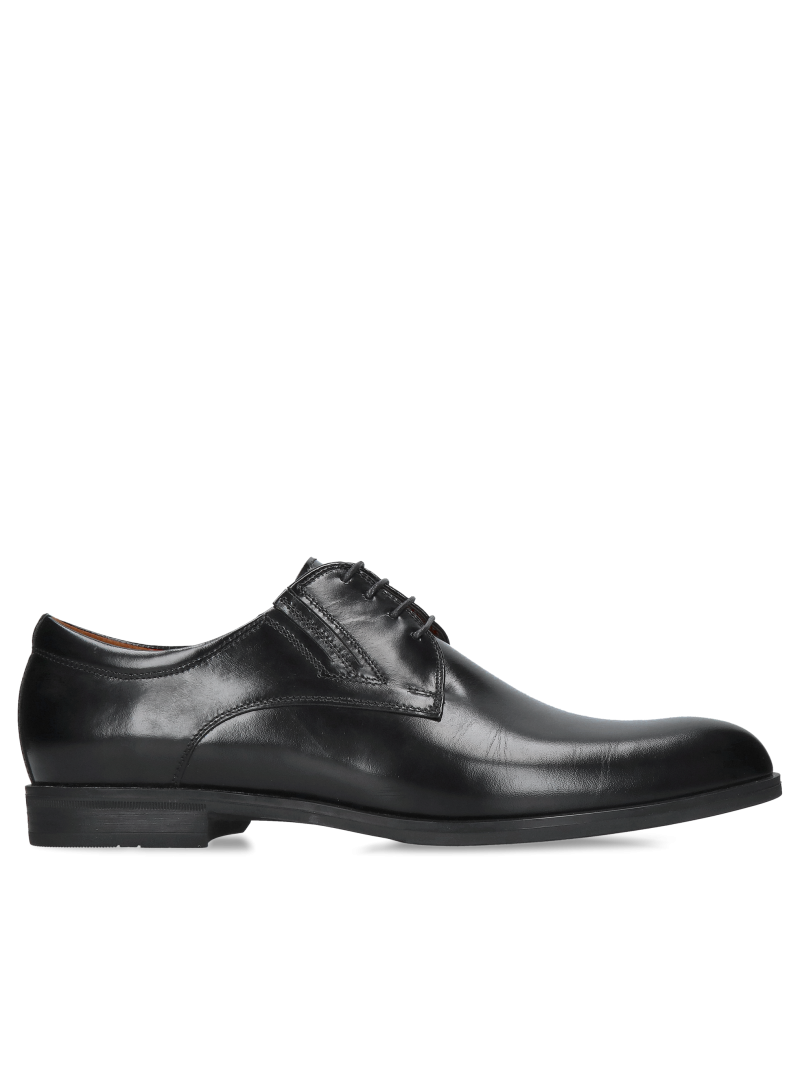 Formal shoes for suits with a wider fit, Polish manufacturer Conhpol