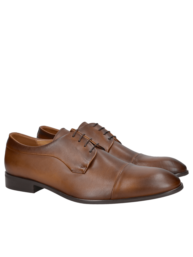 Elegant brown shoes for a suit, classic and high quality