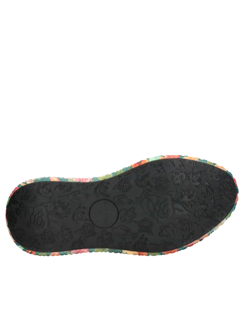 Women's sports shoes in a unique color with a functional zipper at the front