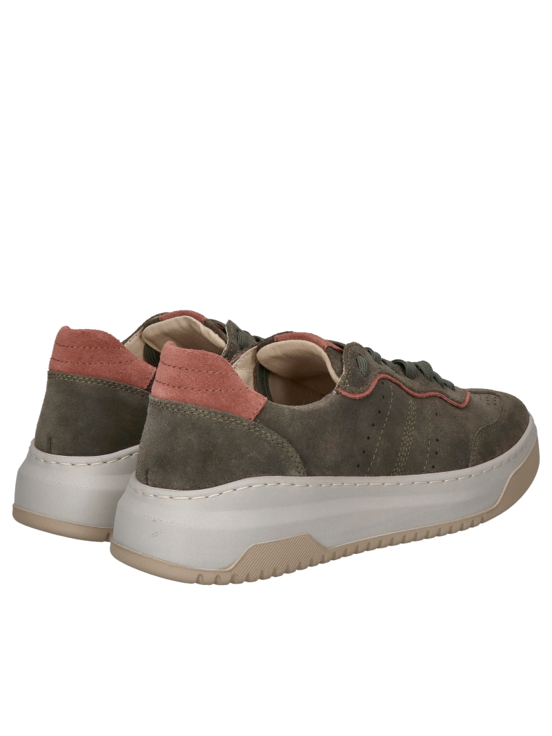 Comfortable women's suede sneakers