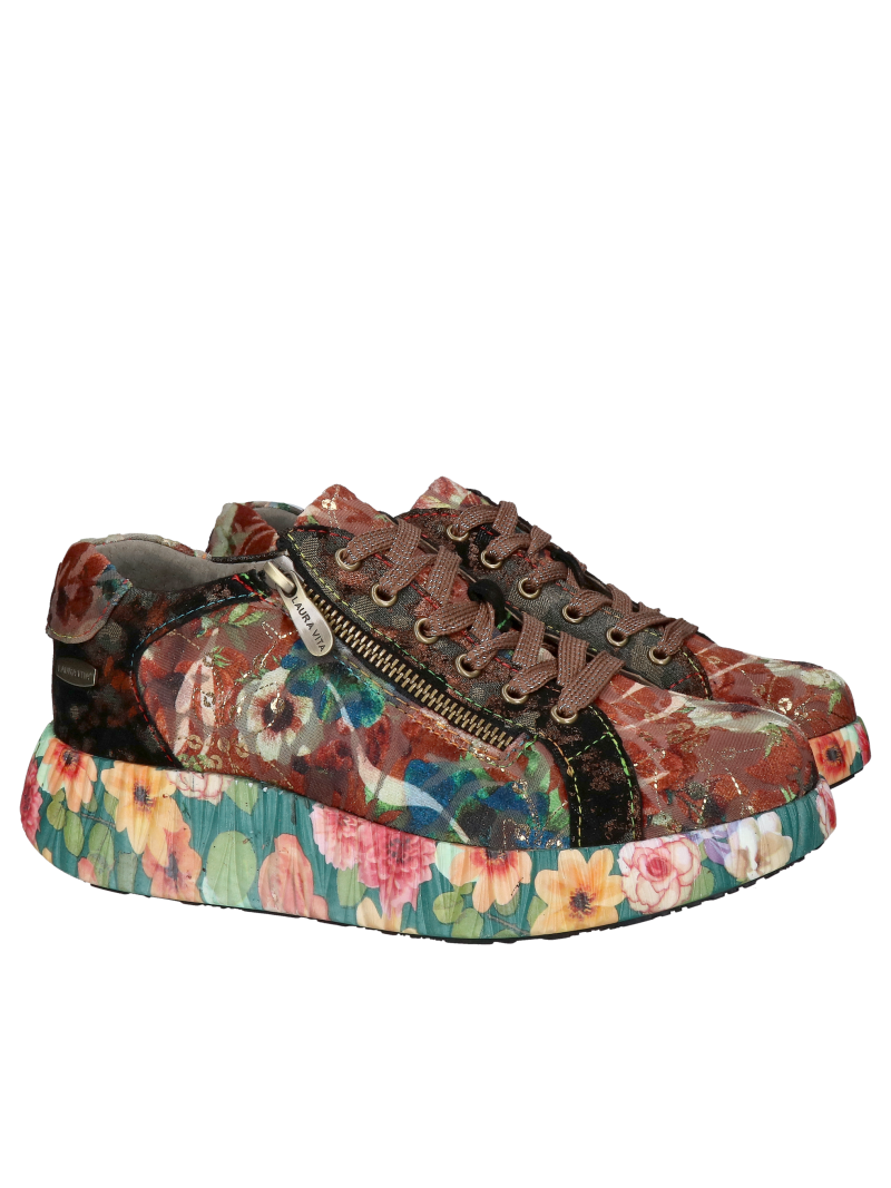 Original women's sneakers with a functional zipper at the front